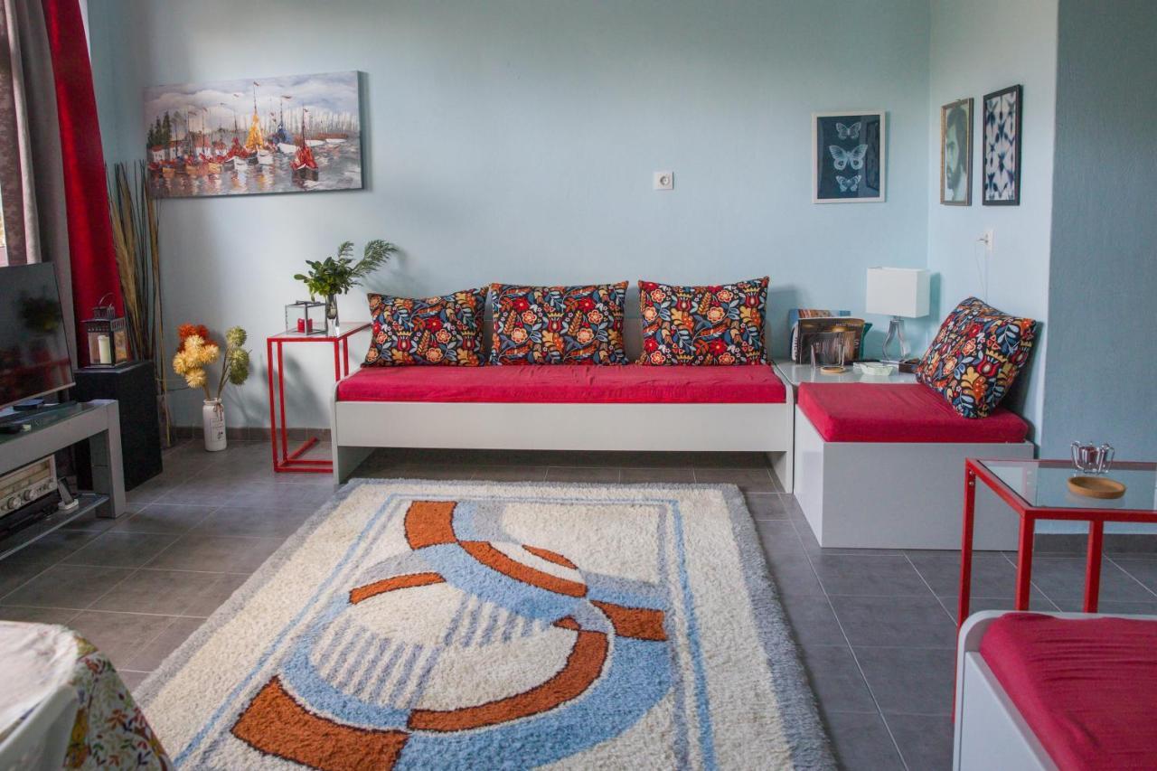 Villa Ανακαινισμενη Μονοκατοικια 125 Τμ Στο Κεντρο Με Κηπο Mesolóngion Exterior foto